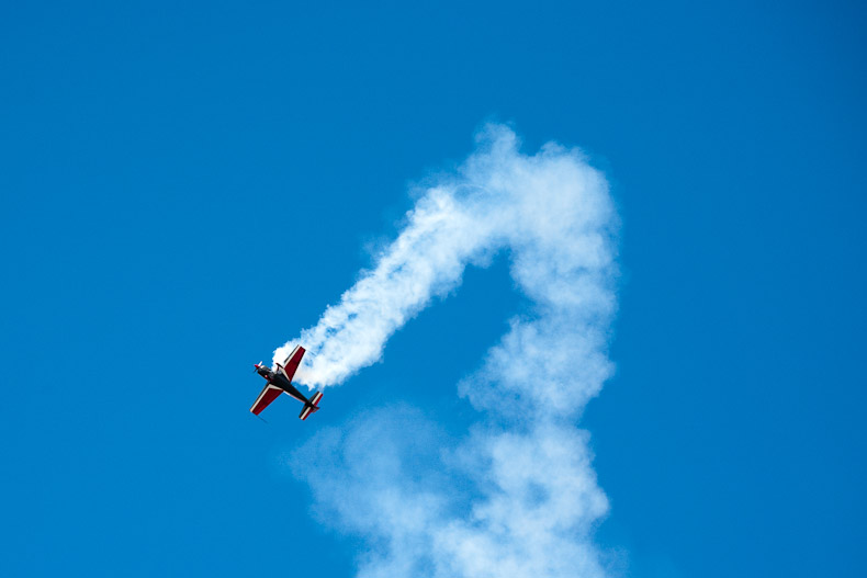 Extra EA300 (Royal Jordanian Falcons)