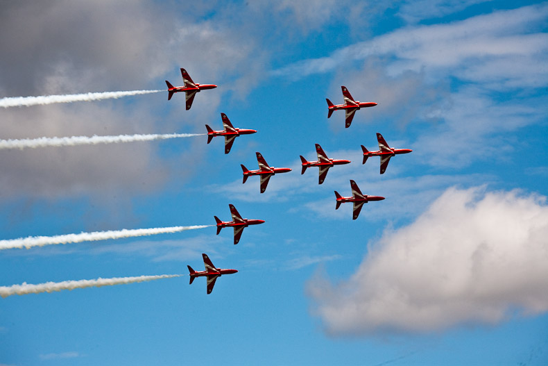 Red Arrows - Viggen formation